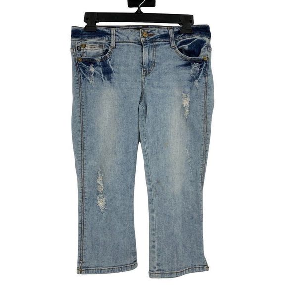 Womens Sneak Peek Capri Jeans Sz Medium destroy Stretch 0448 - Picture 1 of 8